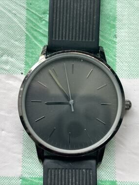FMD All Black Rubber Band Quartz Watch
